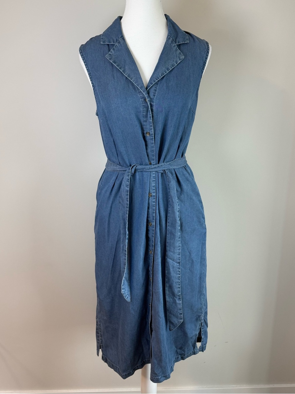 BNWT Vero Moda Denim Light Blue Shirt Dress XS - Picture 2 of 8